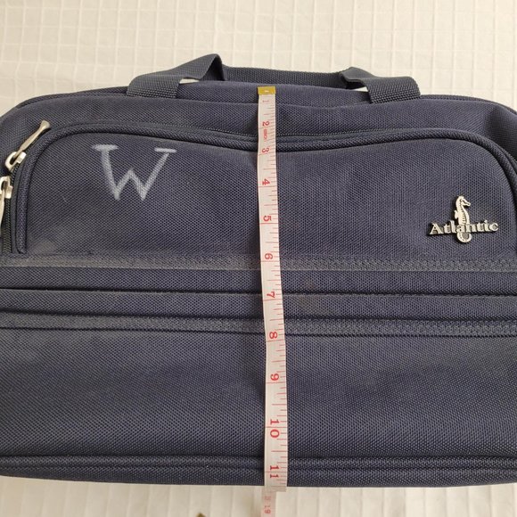 Atlantic carry on travel bag. - Picture 8 of 9